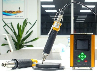 伺服電批加上機(jī)器人視覺，究竟是什么效果？-堅(jiān)豐股份